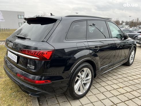 Audi Q7 2022 - фото 39