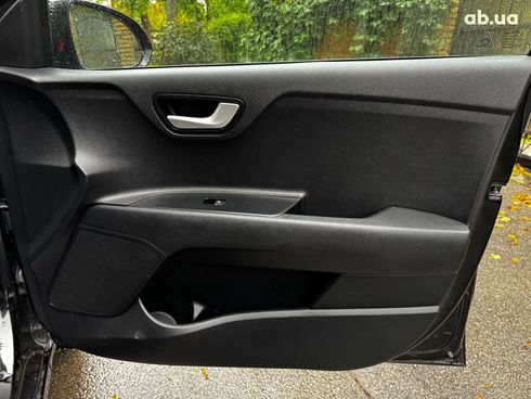 Kia Rio 2018 черный - фото 90