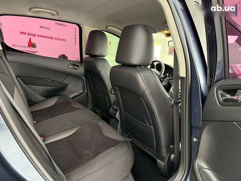 Peugeot 308 2012 - фото 29