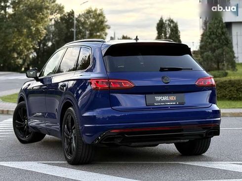 Volkswagen Touareg 2022 - фото 9