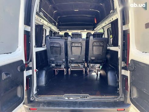 Renault Trafic 2016 - фото 27