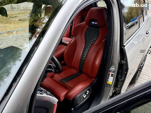 BMW X5 M 2021 - фото 26