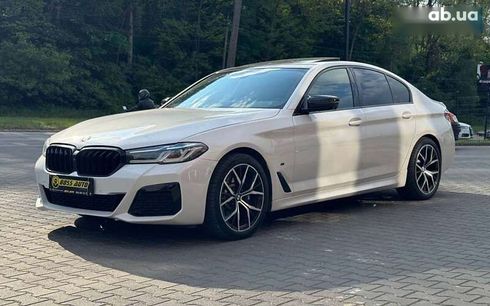 BMW 5 серия 2020 - фото 3