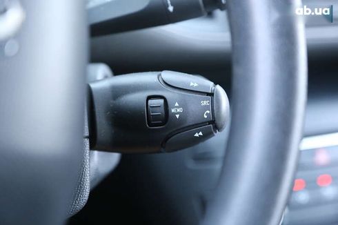 Peugeot 308 2015 - фото 23