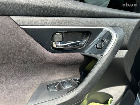 Nissan Altima 2013 черный - фото 25