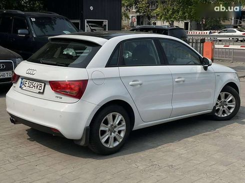 Audi A1 2012 - фото 4