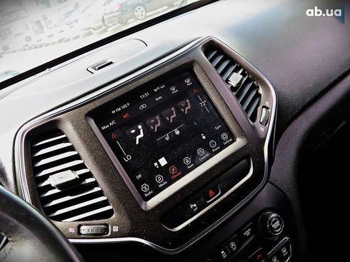 Jeep Cherokee 2018 - фото 13