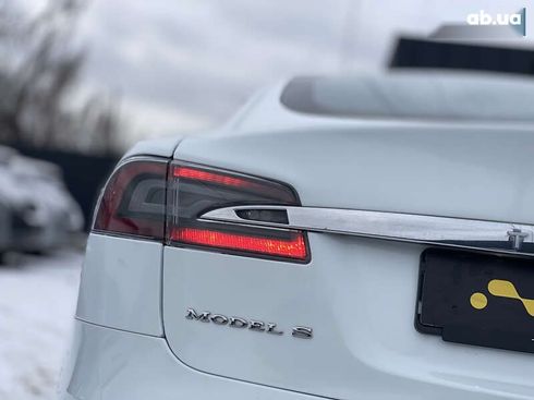 Tesla Model S 2018 - фото 12