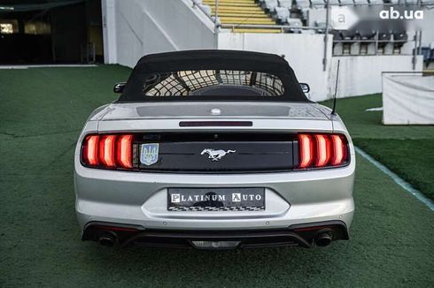 Ford Mustang 2019 - фото 21