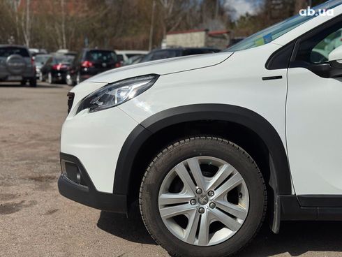 Peugeot 2008 2019 белый - фото 15