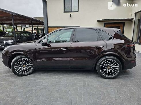 Porsche Cayenne 2021 - фото 19