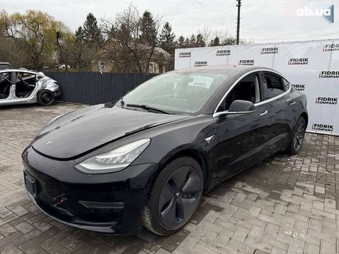 Tesla Model 3 2018 - фото 2