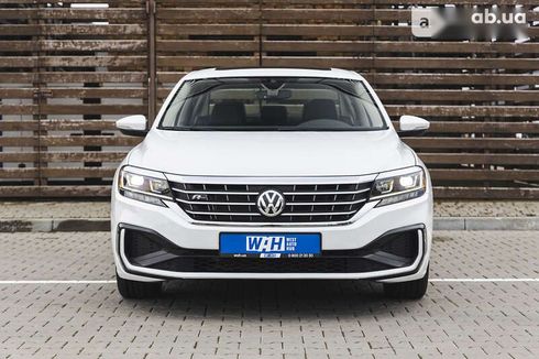 Volkswagen Passat 2020 - фото 7