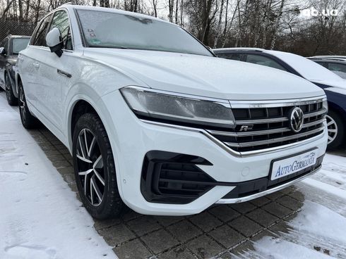 Volkswagen Touareg 2021 - фото 19