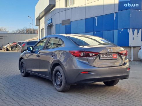 Mazda 3 2018 серый - фото 8