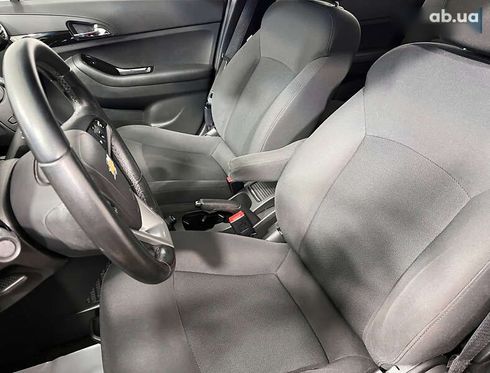Chevrolet Orlando 2012 - фото 8