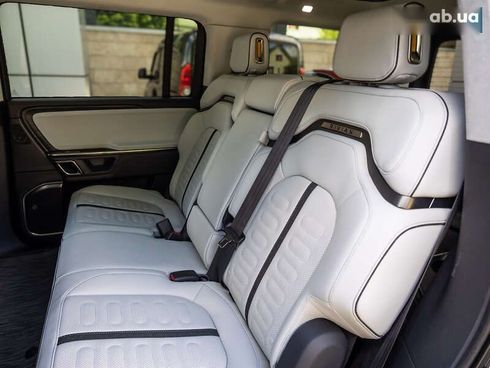 Rivian R1S 2023 - фото 12