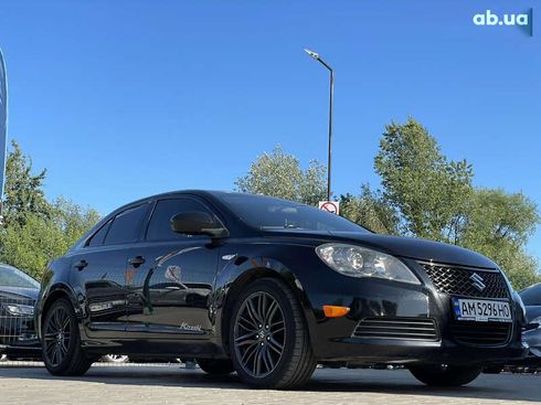 Suzuki Kizashi 2011 - фото 11