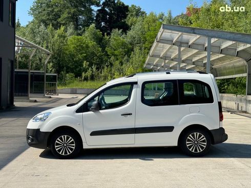 Peugeot Partner 2012 белый - фото 11