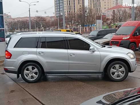 Mercedes-Benz GL-Класс 2010 серый - фото 9