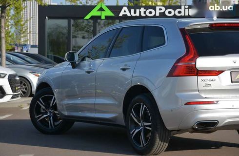 Volvo XC60 2018 - фото 10