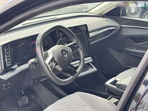 Renault Megane 2022 - фото 25
