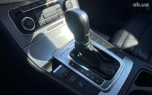 Volkswagen Passat CC 2011 - фото 12