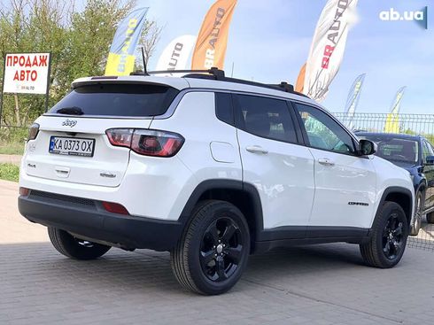 Jeep Compass 2018 - фото 13