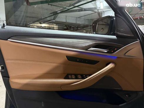 BMW 5 серия 2019 - фото 23