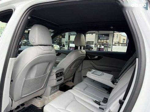Audi Q7 2018 - фото 16