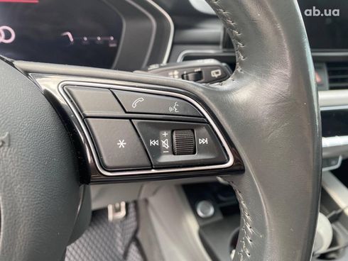 Audi A4 2020 серый - фото 17