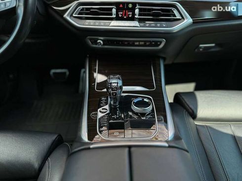 BMW X5 2020 - фото 22