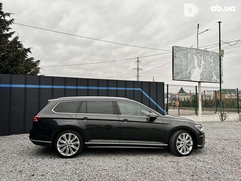 Volkswagen Passat 2018 - фото 4