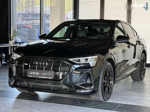 Audi E-Tron 2022 - фото 12