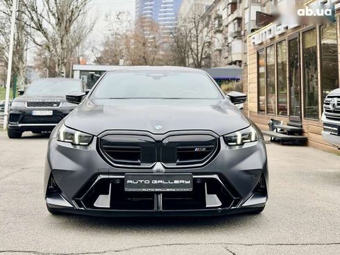 BMW M5 2025 - фото 3
