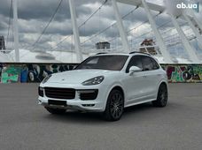 Продажа б/у Porsche Cayenne 2015 года в Днепре - купить на Автобазаре