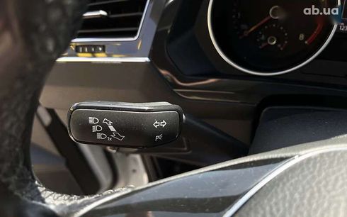Volkswagen Tiguan 2019 - фото 17