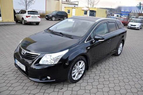 Toyota Avensis 2011 - фото 26