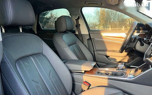 Audi A6 2019 - фото 24