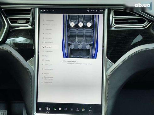 Tesla Model X 2017 - фото 22