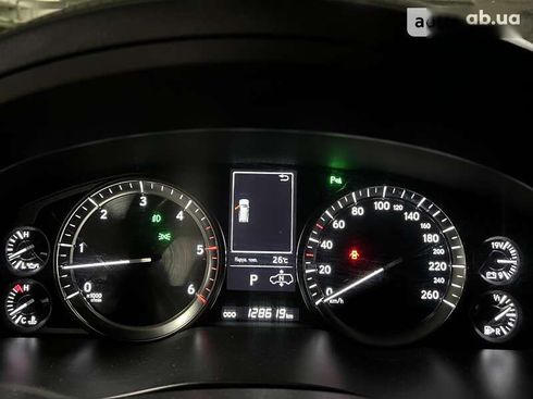 Lexus LX 2016 - фото 23