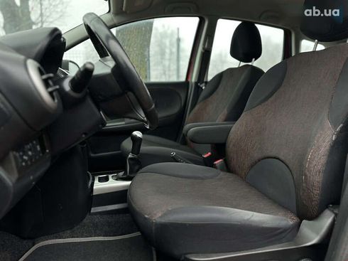 Nissan Note 2010 - фото 24