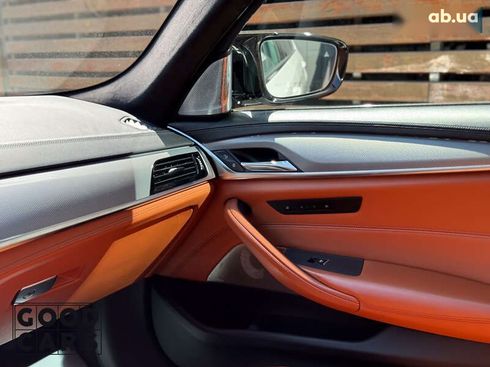 BMW M5 2019 - фото 23