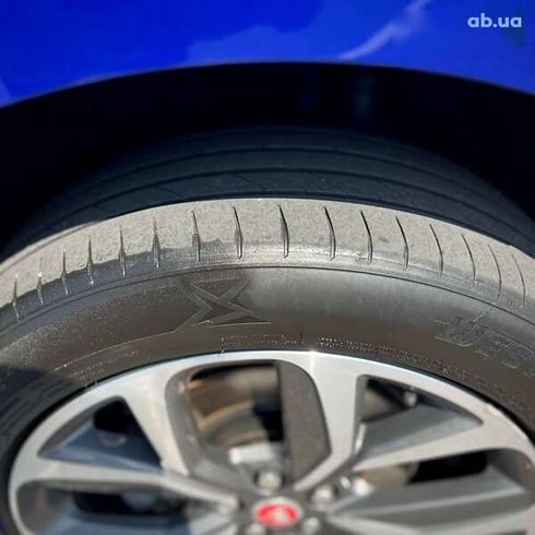 Jaguar I-Pace 2019 - фото 15