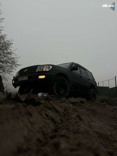 Toyota Land Cruiser 2004 - фото 28