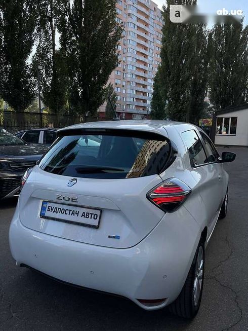 Renault Zoe 2020 - фото 6