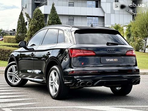 Audi Q5 2018 - фото 6