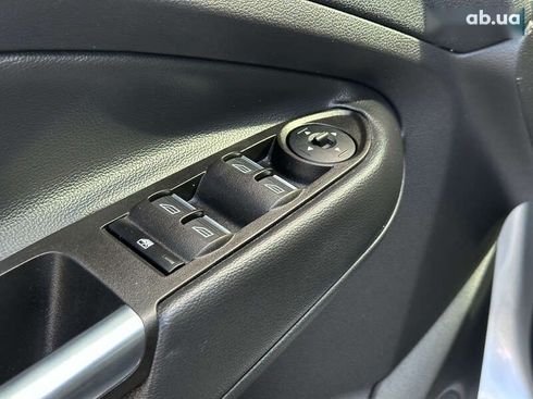 Ford Escape 2017 - фото 30