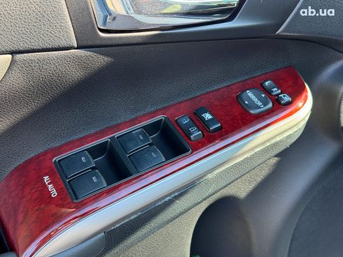 Toyota Camry 2014 белый - фото 20