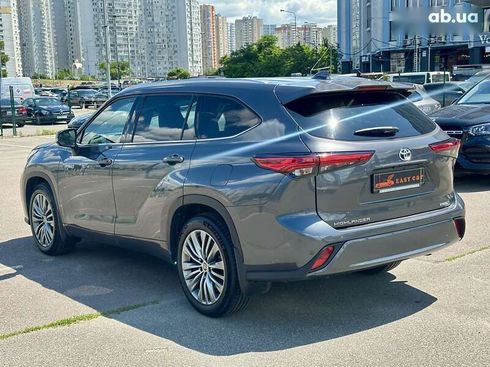 Toyota Highlander 2021 - фото 15